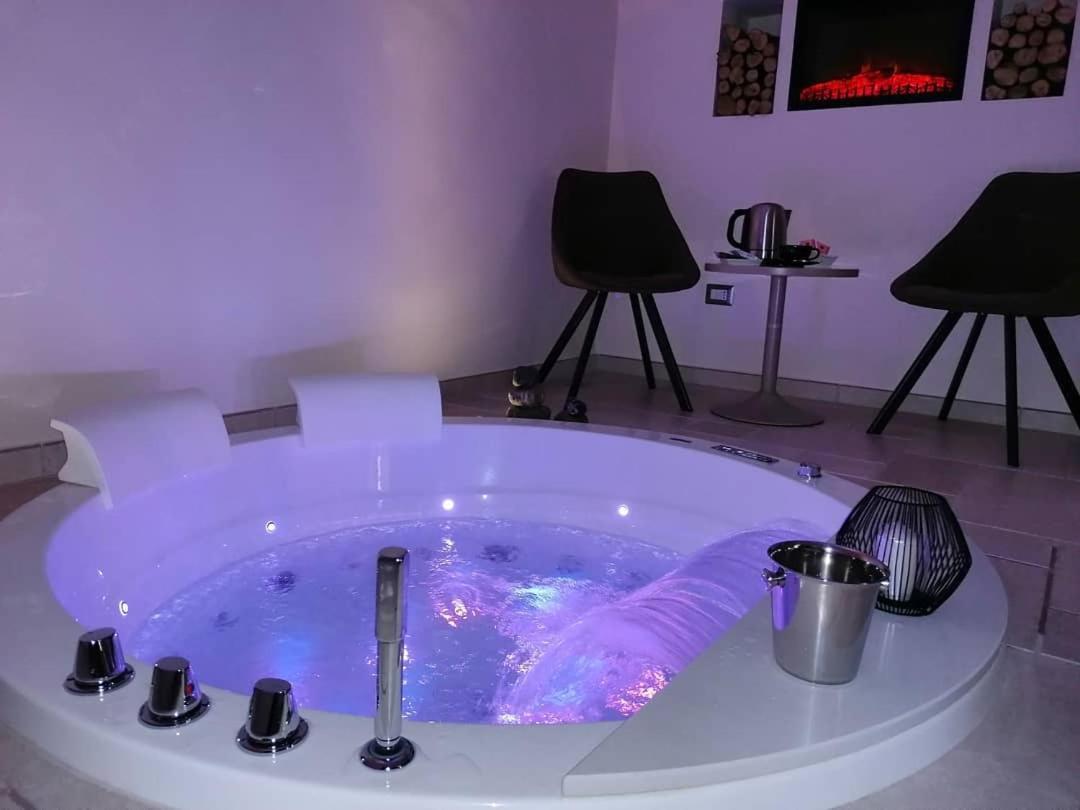 Lux Suite Taranto Dış mekan fotoğraf